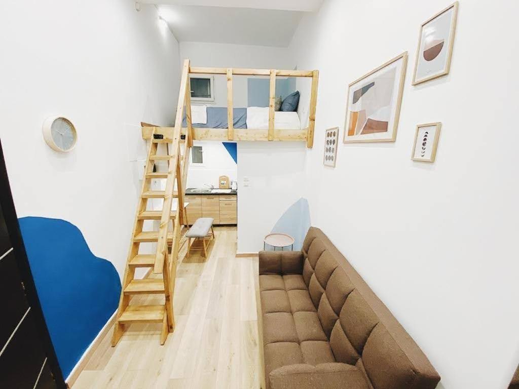 דירות אתונה Velestinou Private Maisonette מראה חיצוני תמונה
